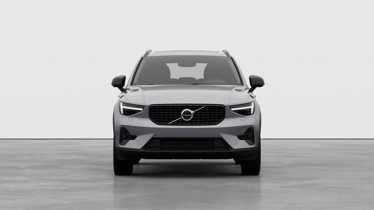 2026 Volvo XC40 Ultra (Dark Theme)-4