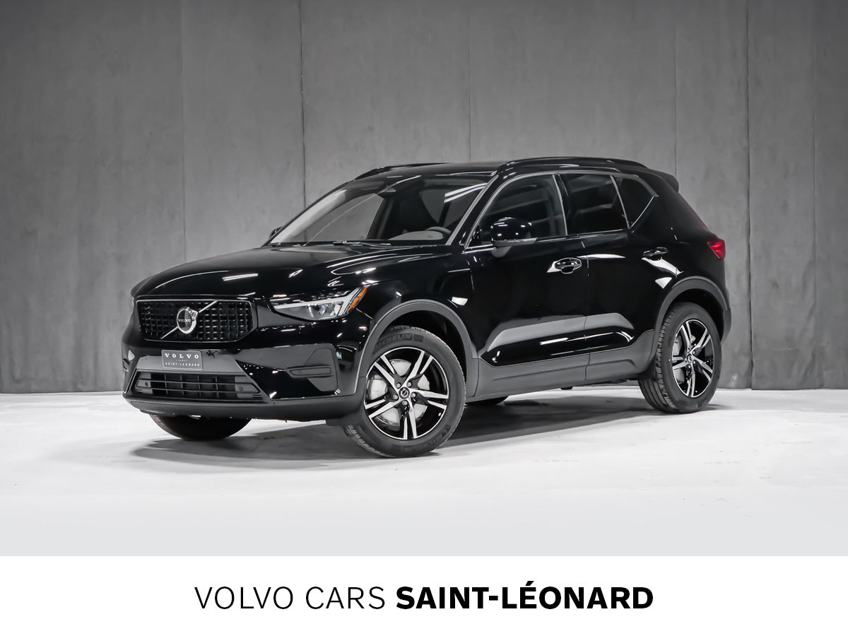 Volvo XC40 Core (Dark Theme) 2026-0
