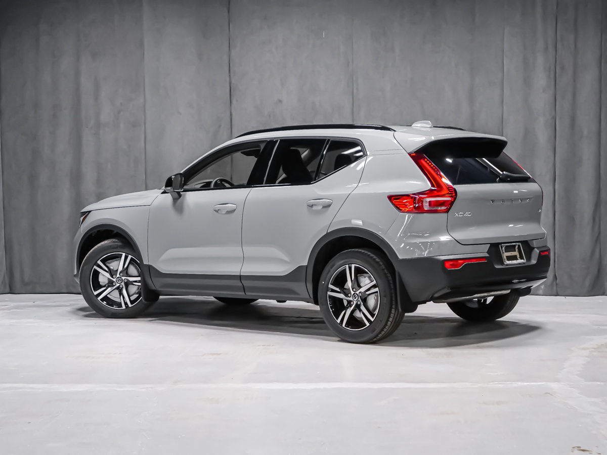 Volvo XC40 2026