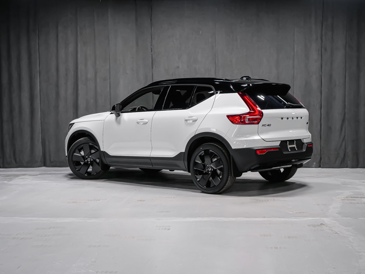 Volvo XC40 Ultra Black Edition 2026-4