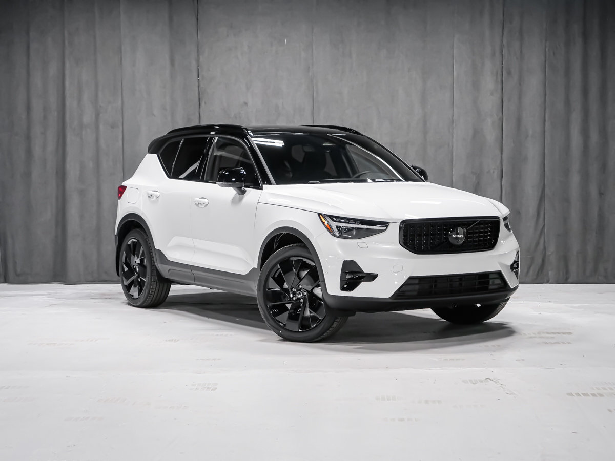 Volvo XC40 Ultra Black Edition 2026-2