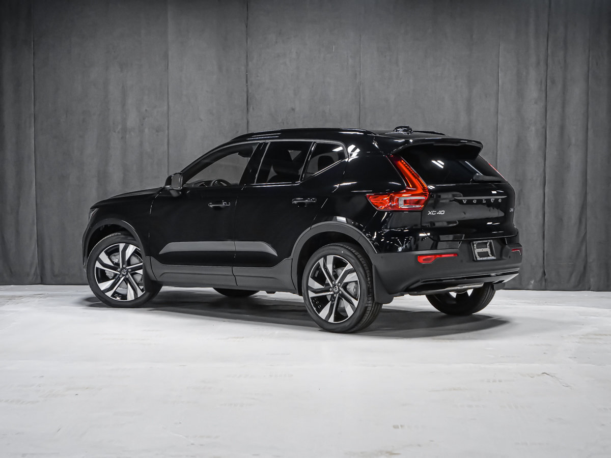 Volvo XC40 2026