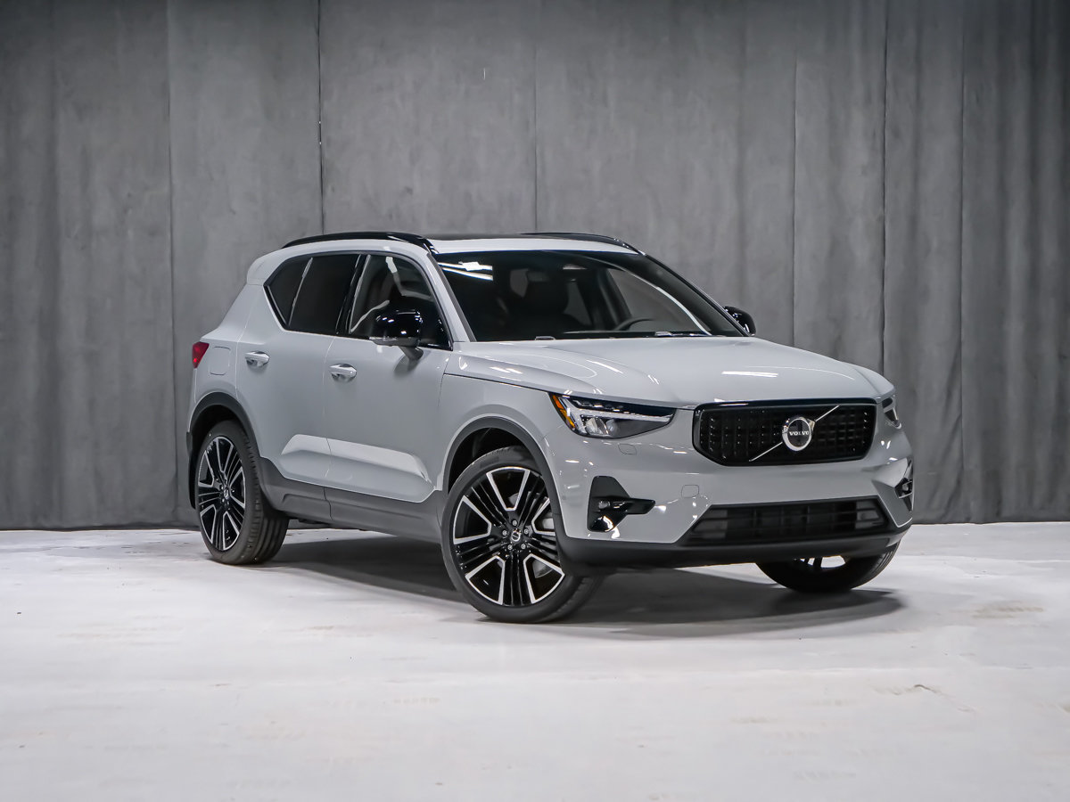 Volvo XC40 2026