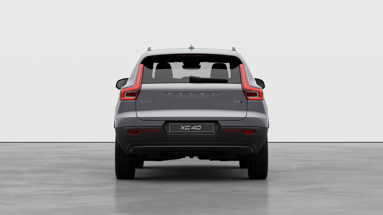 Volvo XC40 Plus (Dark Theme) 2026-6