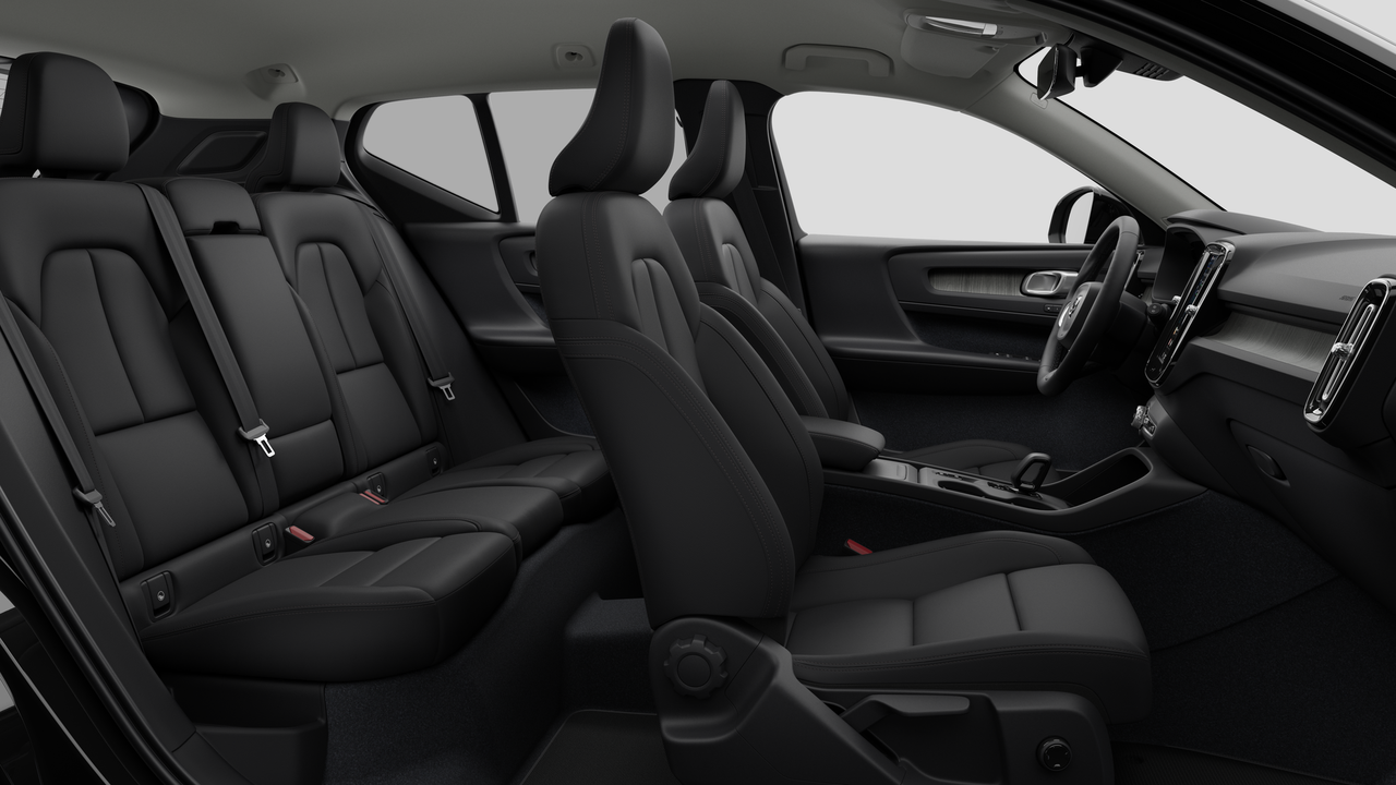 2026 Volvo XC40 Core (Dark Theme)-12