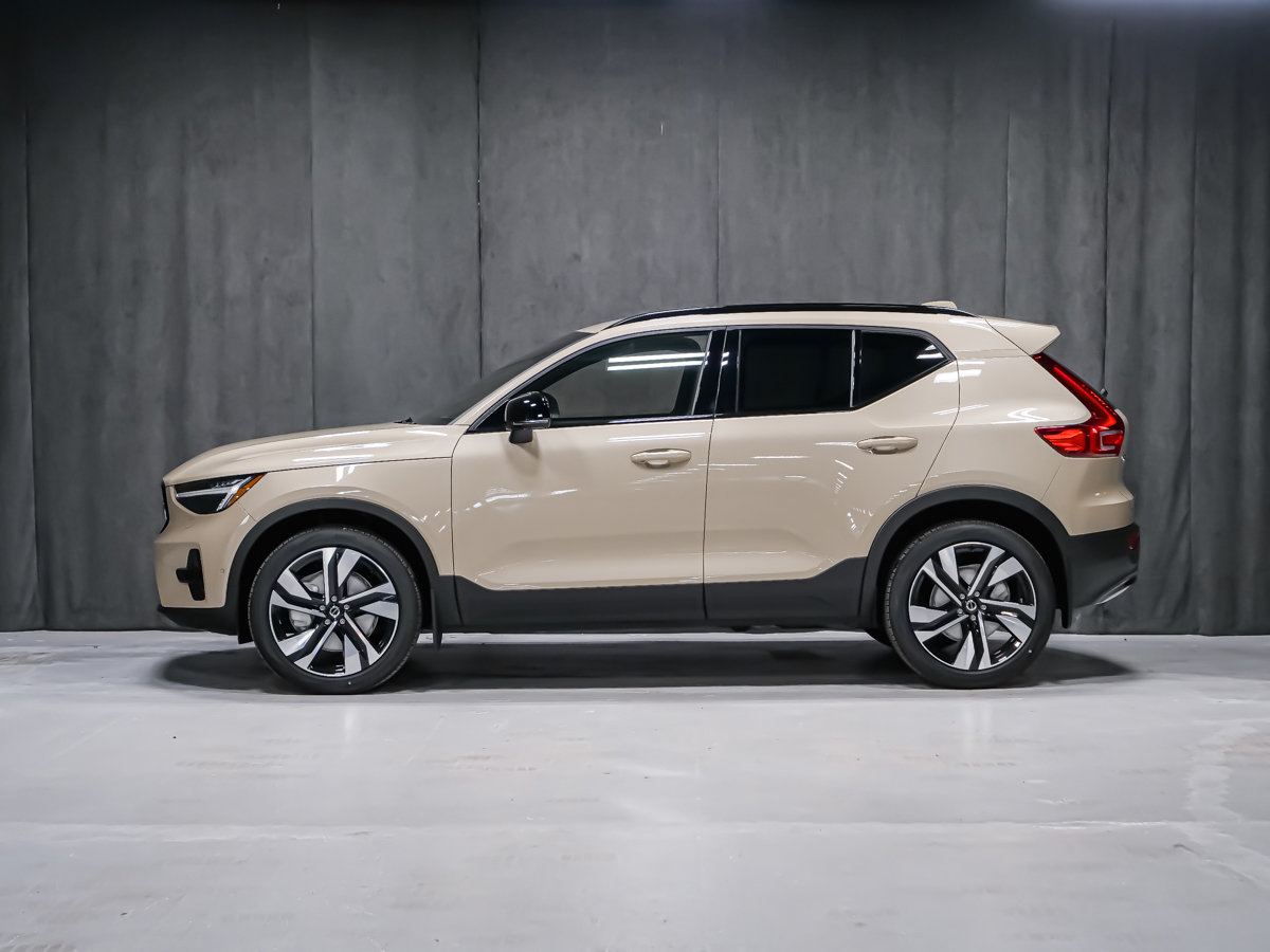 Volvo XC40 2026