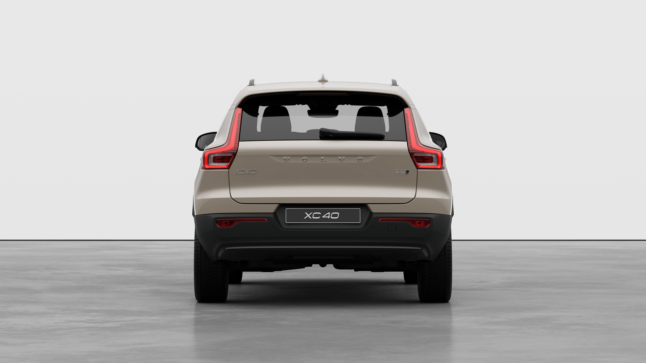 Volvo XC40 Plus (Dark Theme) 2026-6