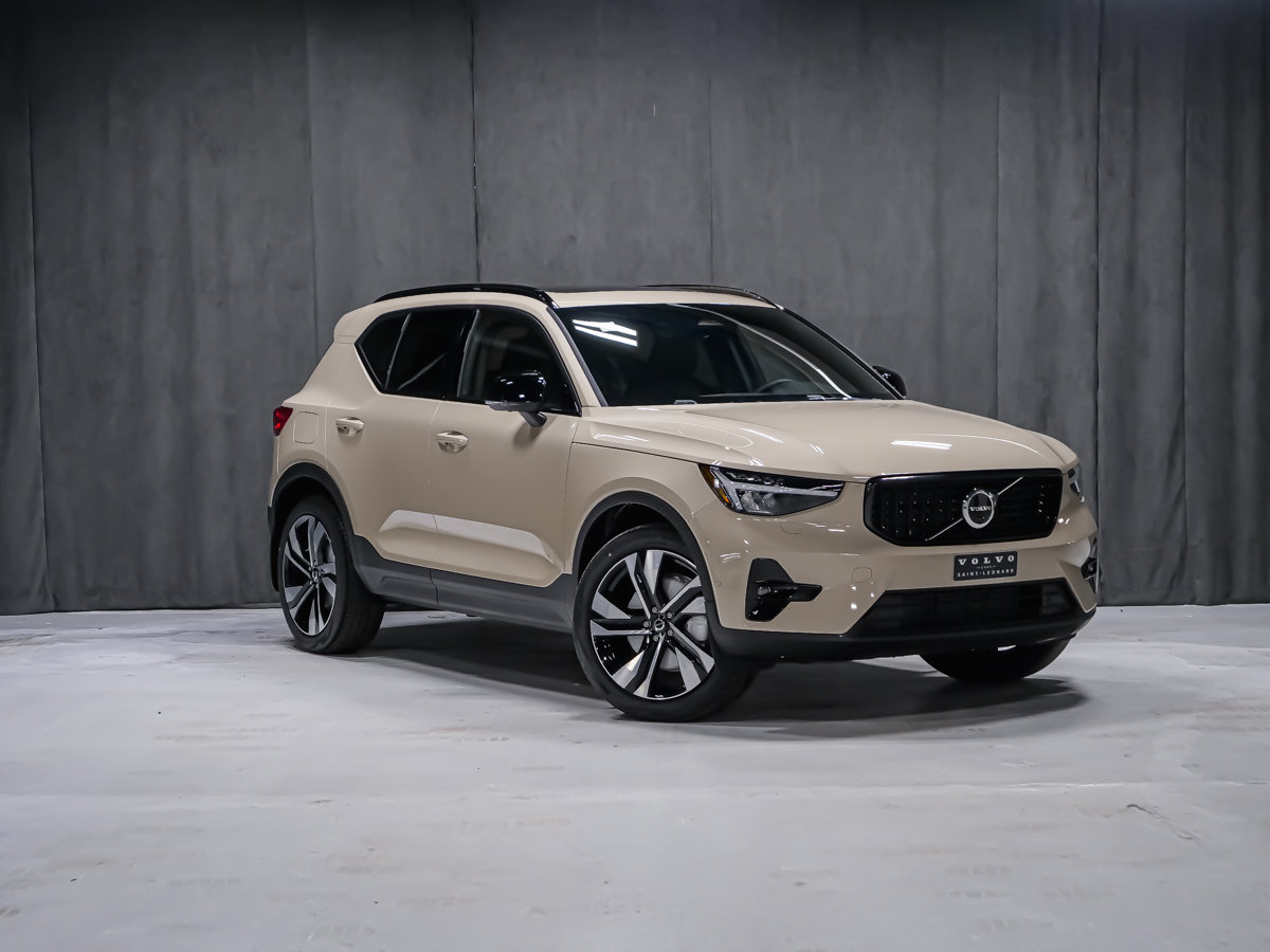 Volvo XC40 2026
