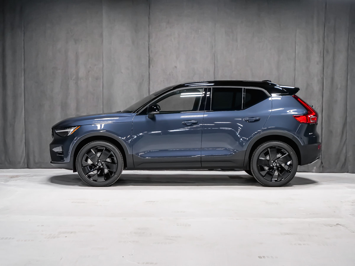 Volvo XC40 Ultra Black Edition 2026-2