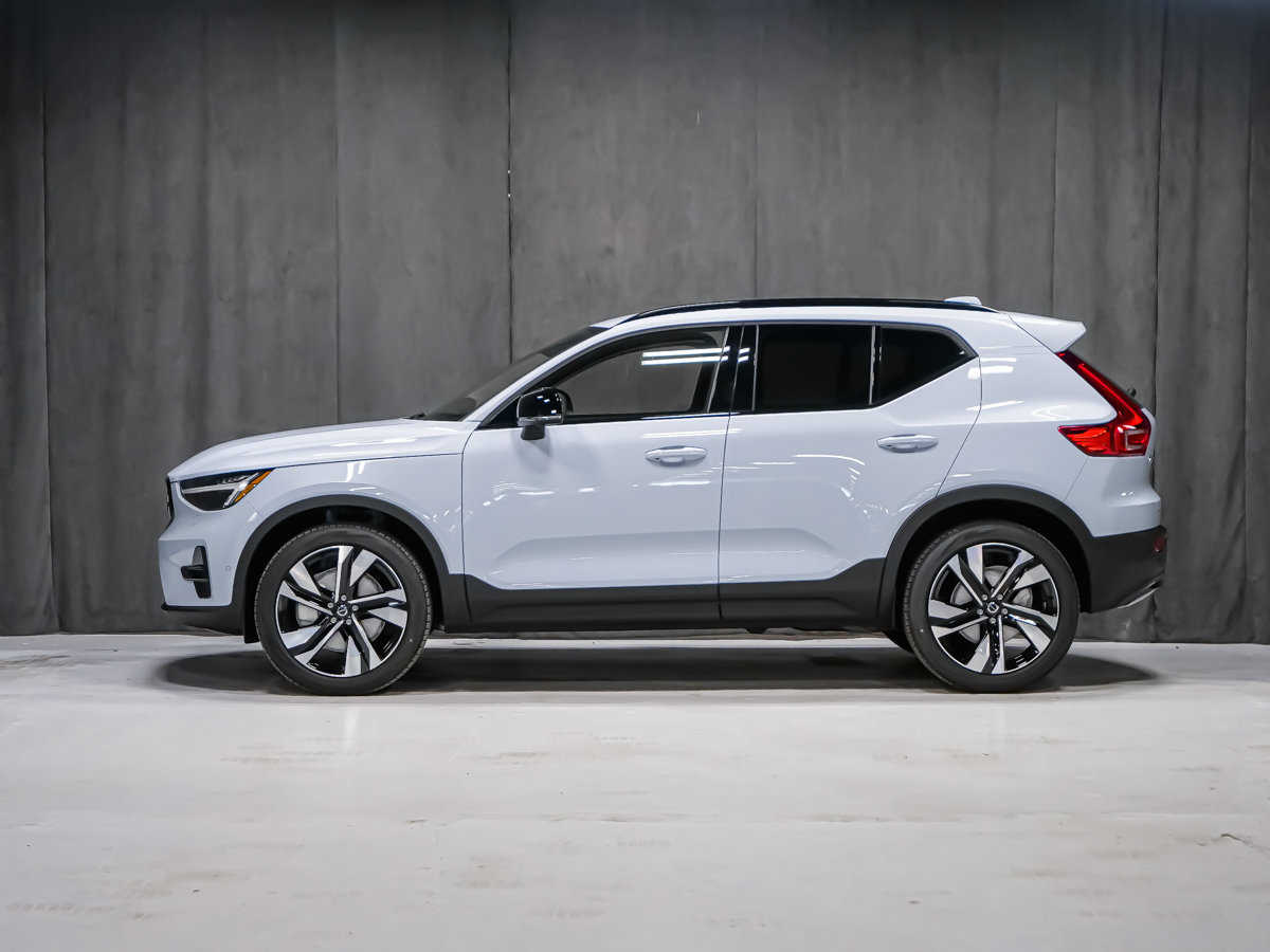 Volvo XC40 2026