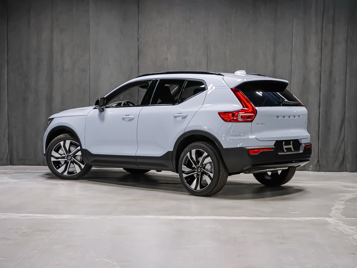 Volvo XC40 2026