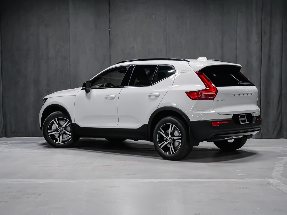Volvo XC40 2026