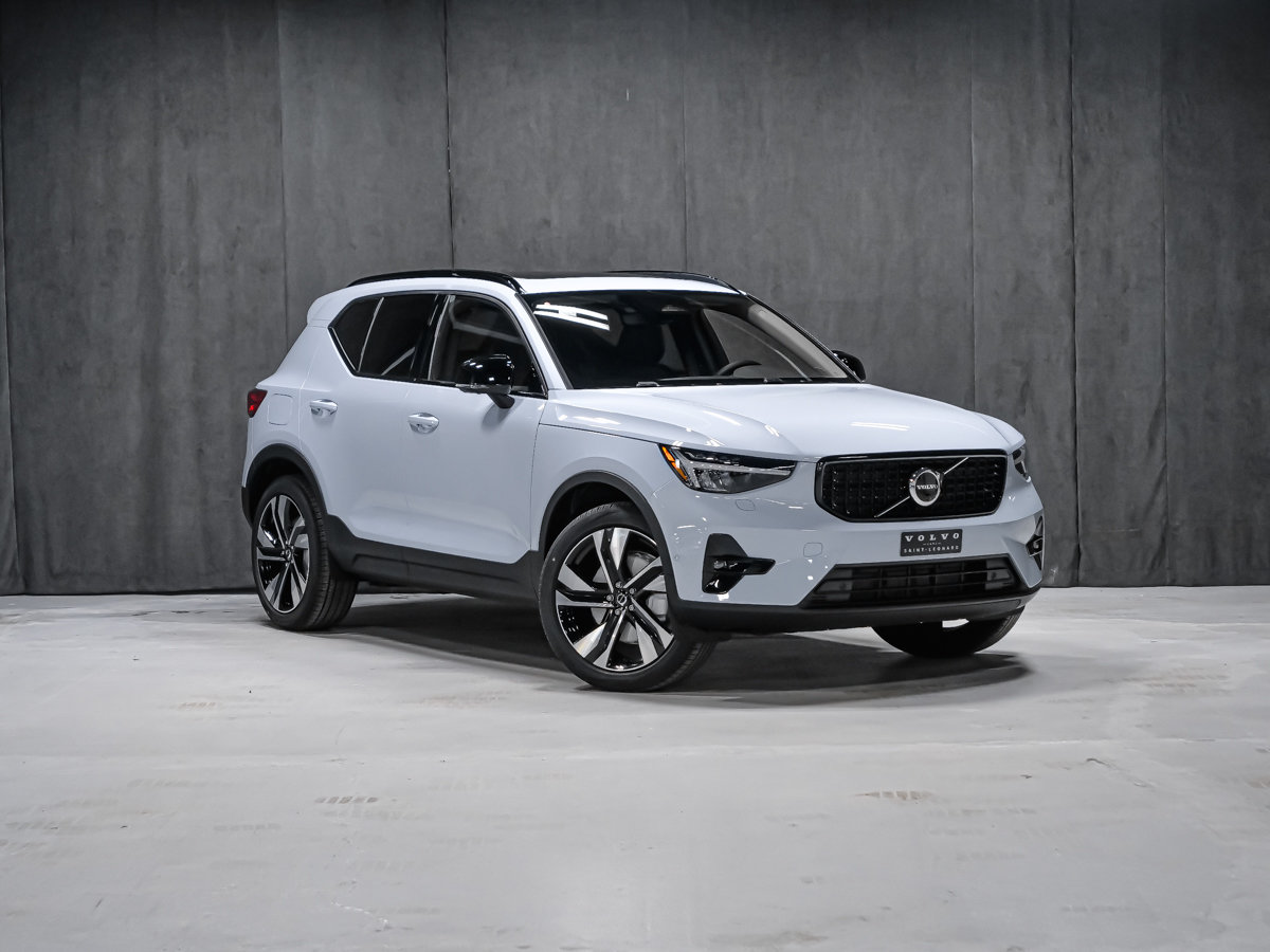 Volvo XC40 2026