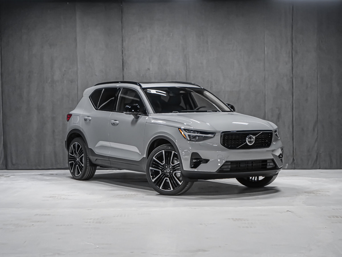 2026 Volvo XC40 Ultra (Dark Theme)-1