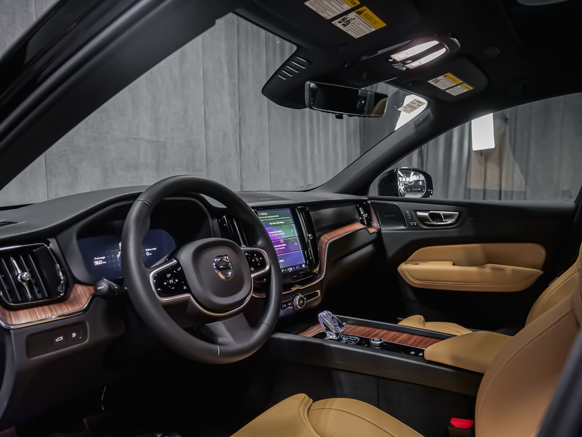 2025 Volvo XC60 Plug-in hybrid Ultra-6