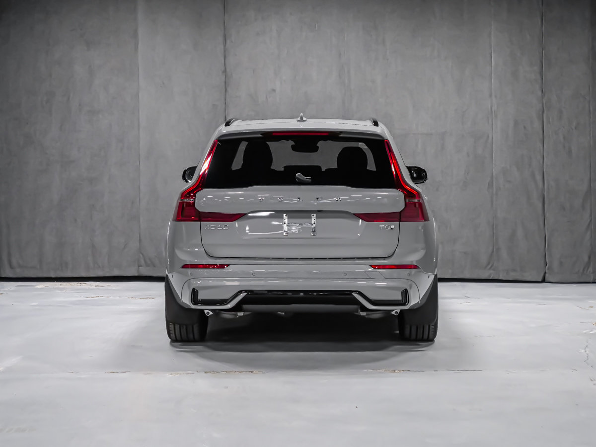 2026 Volvo XC60 Plug-in hybrid Ultra-5
