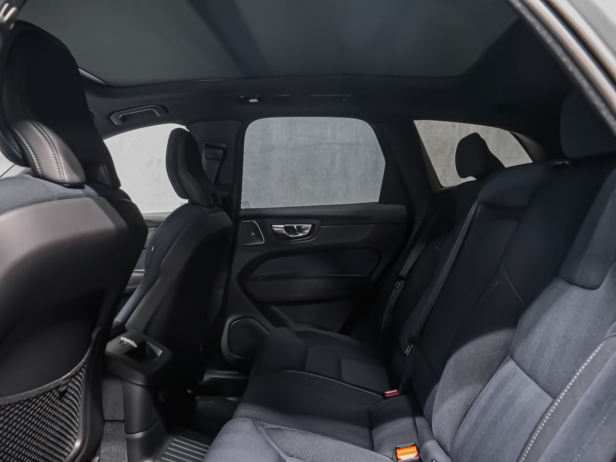 2026 Volvo XC60 Plug-in hybrid Ultra-14