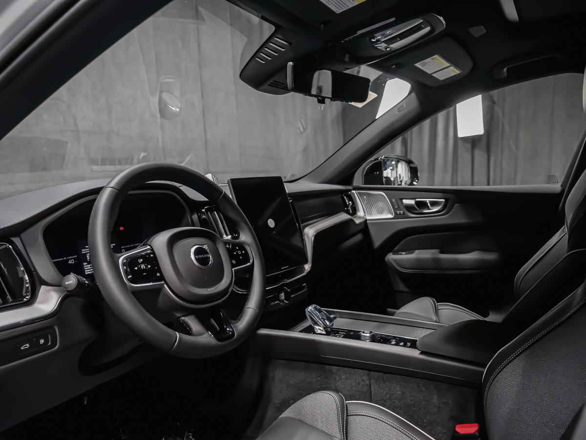 2026 Volvo XC60 Plug-In Hybrid Polestar Engineered-6