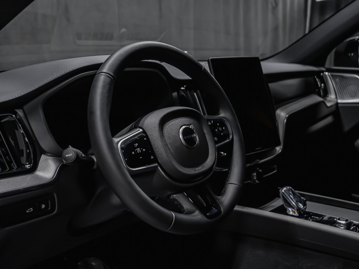 Volvo XC60 Plug-in hybrid Polestar Engineered 2026-9