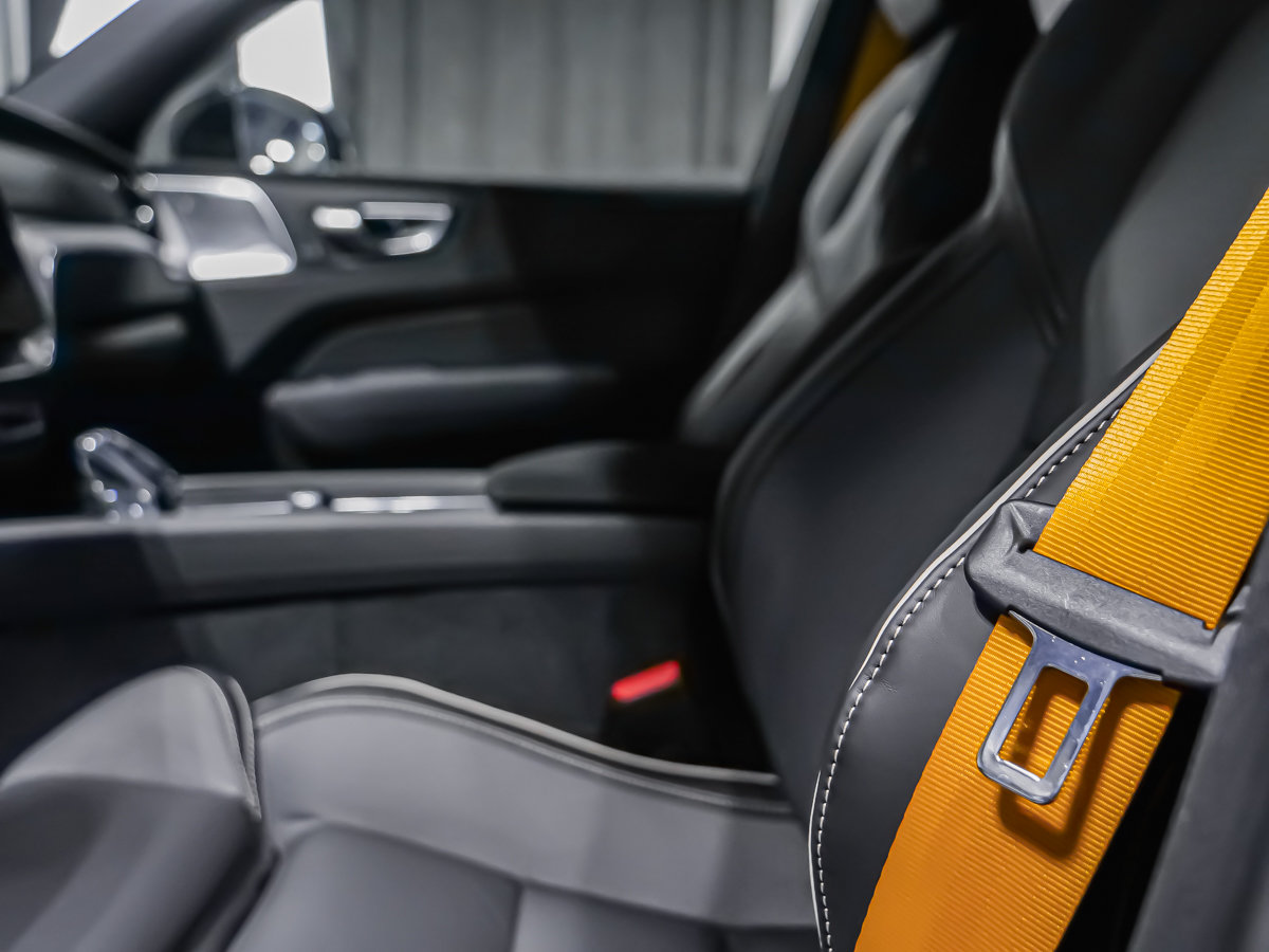 Volvo XC60 Plug-in hybrid Polestar Engineered 2026-15