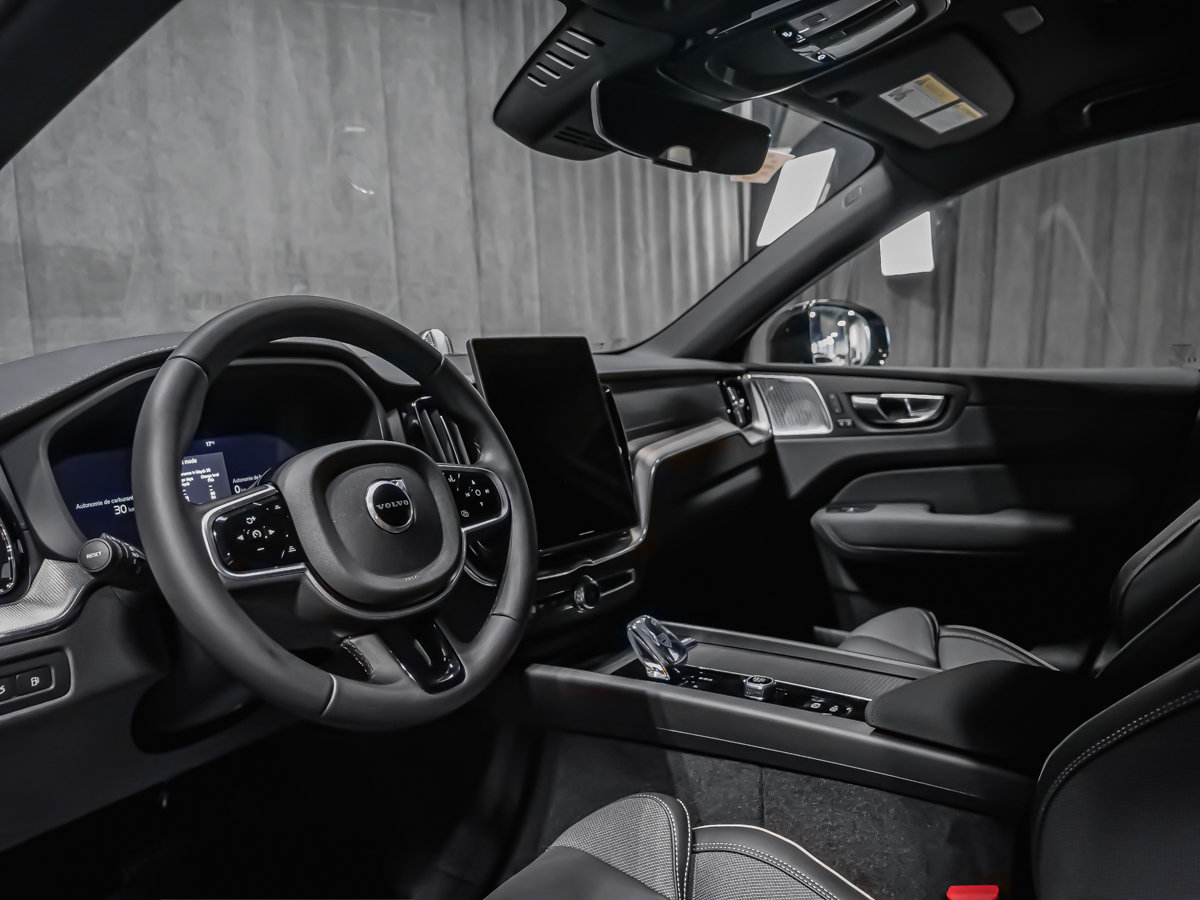 Volvo XC60 Plug-in hybrid Polestar Engineered 2026-8