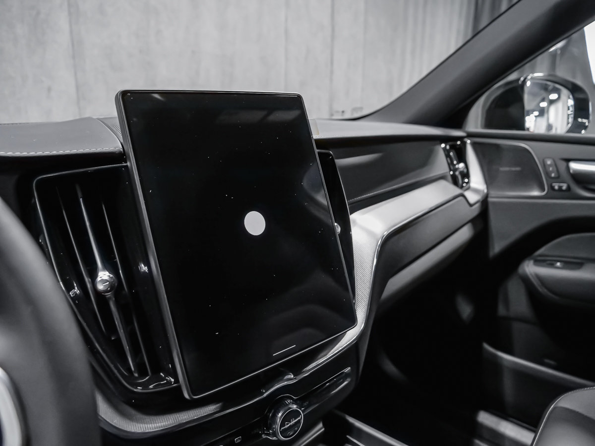 Volvo XC60 Plug-in hybrid Ultra Black Edition 2026-10