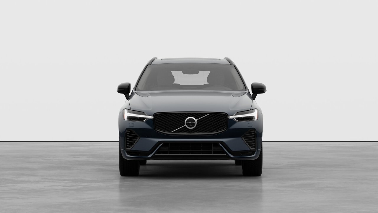 2026 Volvo XC60 Plug-In Hybrid Ultra Dark Theme-4