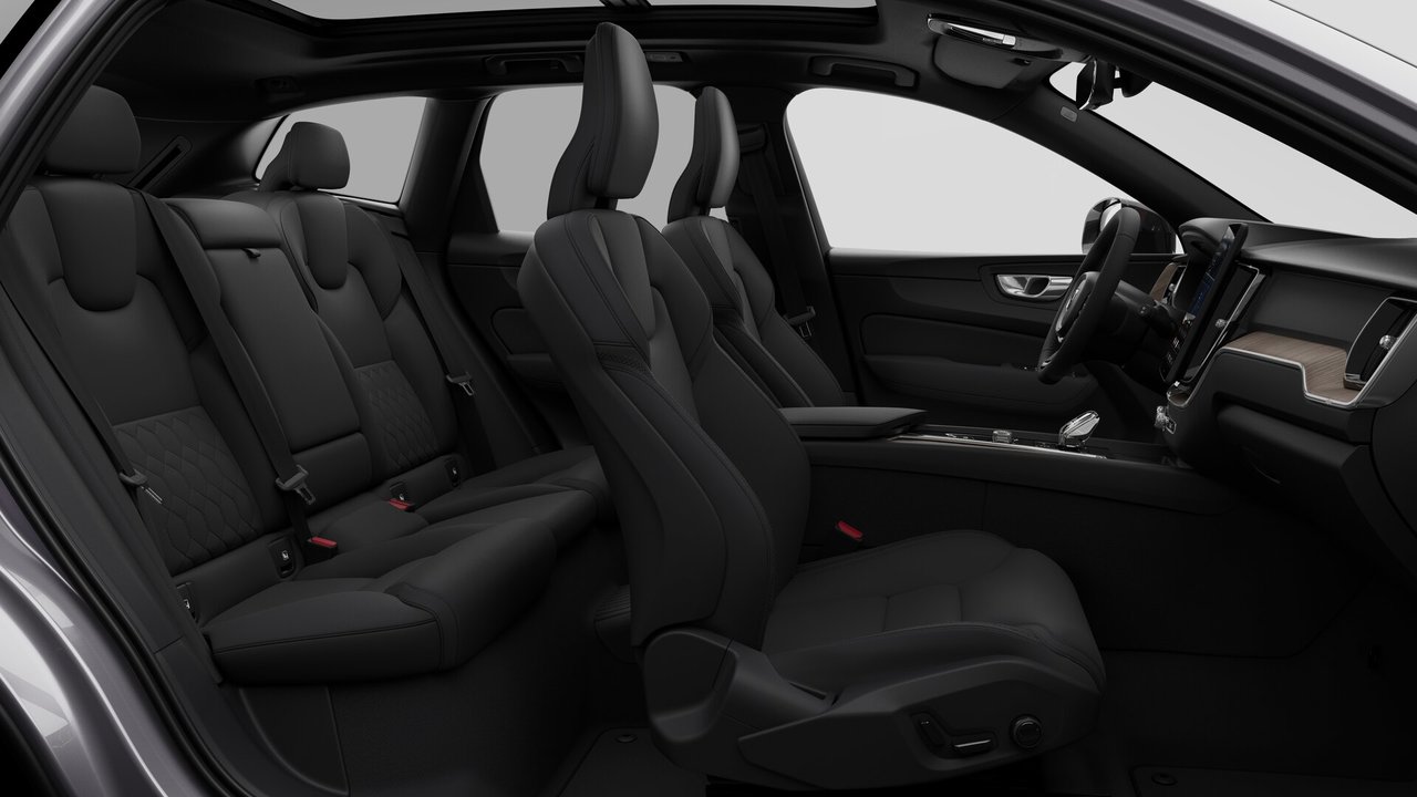 Volvo XC60 Plug-in hybrid Plus 2026-12