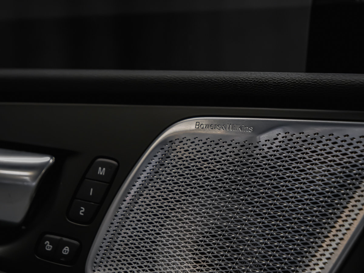 2026 Volvo XC60 Plug-in hybrid Polestar Engineered-10