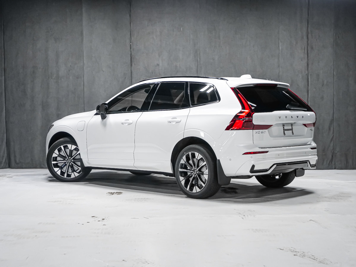 Volvo XC60 Plug-in hybrid Ultra (Dark Theme) 2027-3
