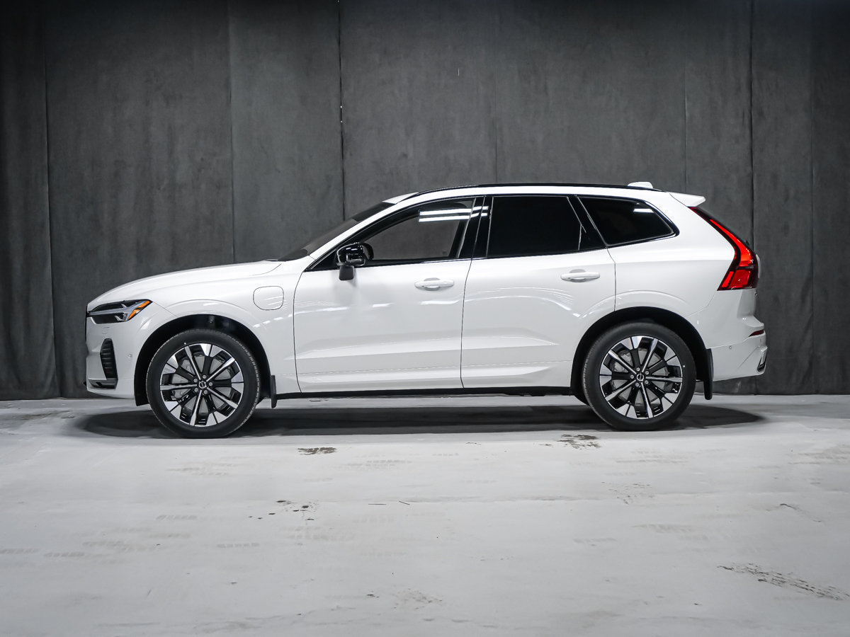 Volvo XC60 Plug-in hybrid Ultra (Dark Theme) 2027-2