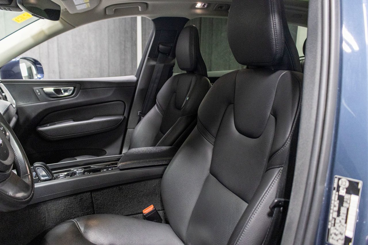 Volvo XC60 Recharge T8 INSCRIPTION EXPRESSION CLIMAT PREMIUM MAGS 20PO VOLANT CHAUFFANT 2021-17