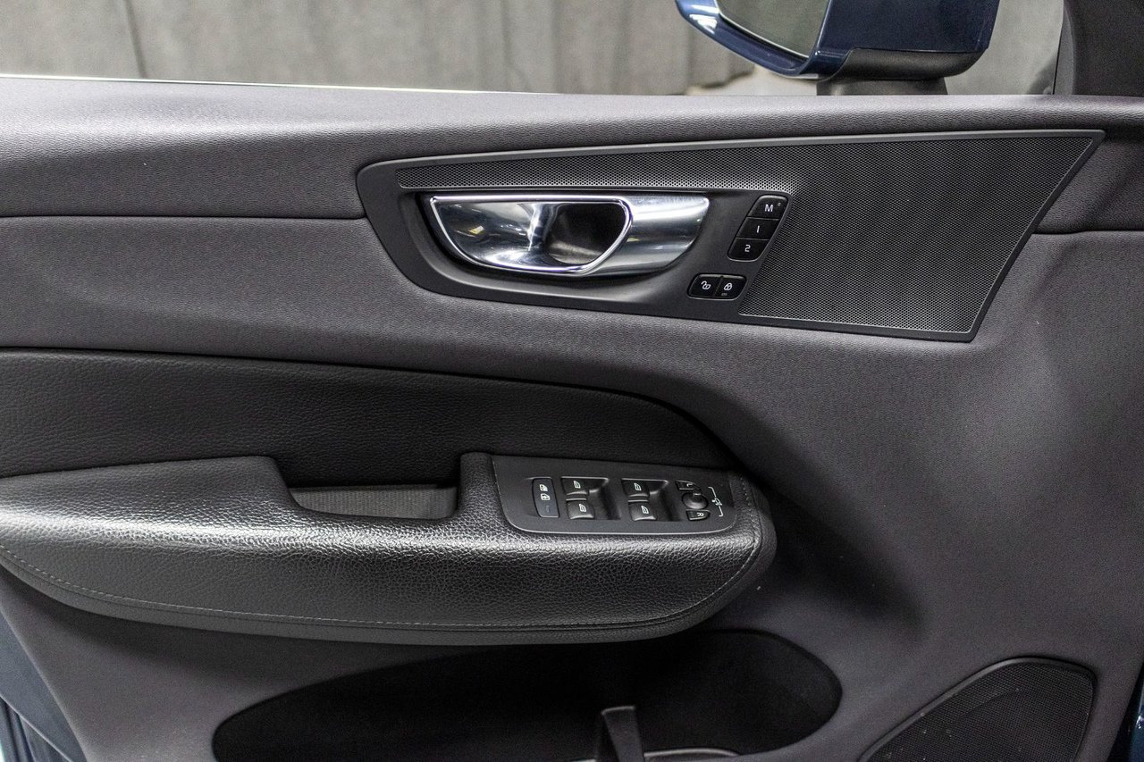 Volvo XC60 Recharge T8 INSCRIPTION EXPRESSION CLIMAT PREMIUM MAGS 20PO VOLANT CHAUFFANT 2021-19