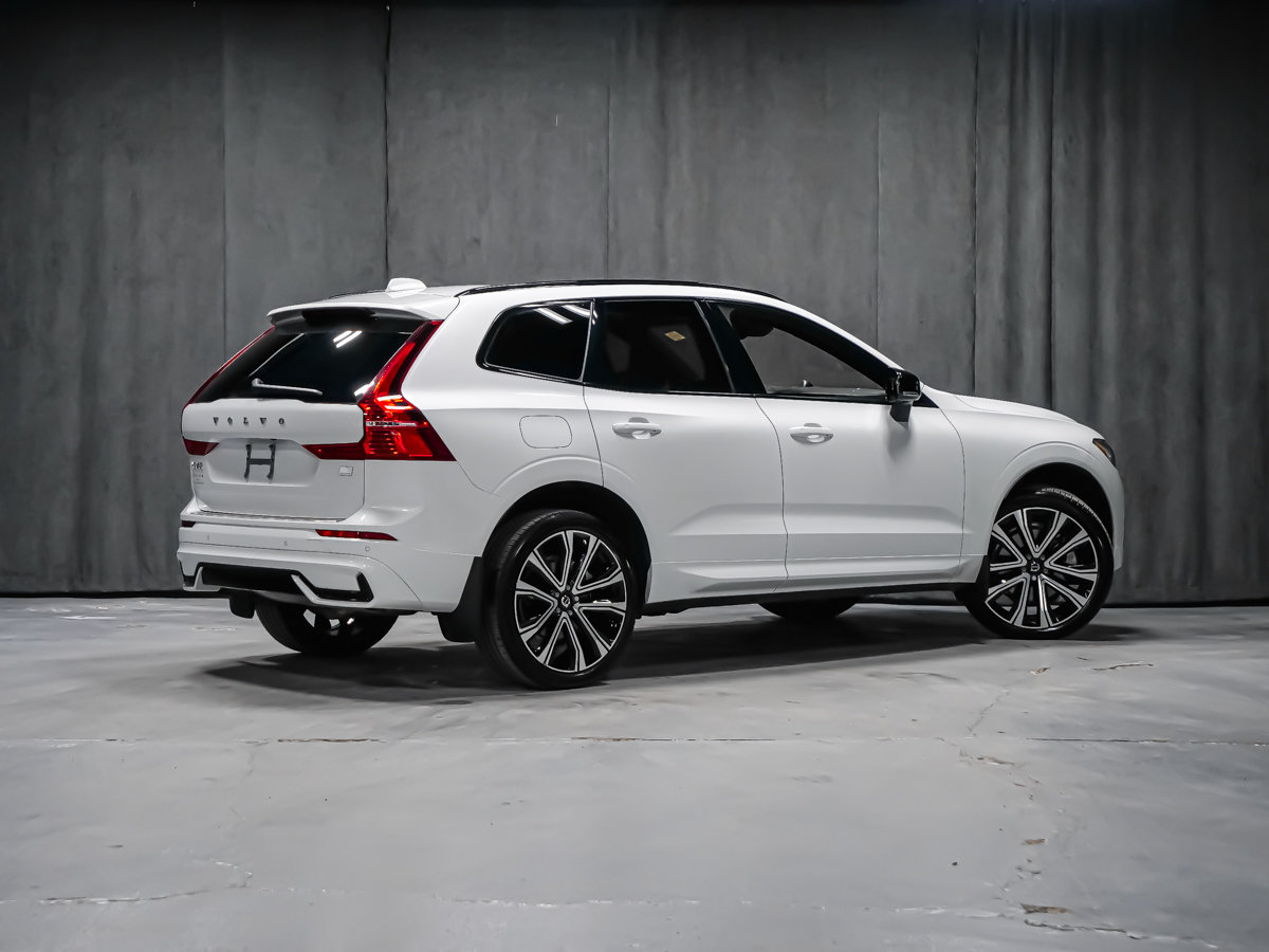 Volvo XC60 Recharge T8 R-DESIGN CLIMATE BOWERS AIR SUSPENSION 2022-2