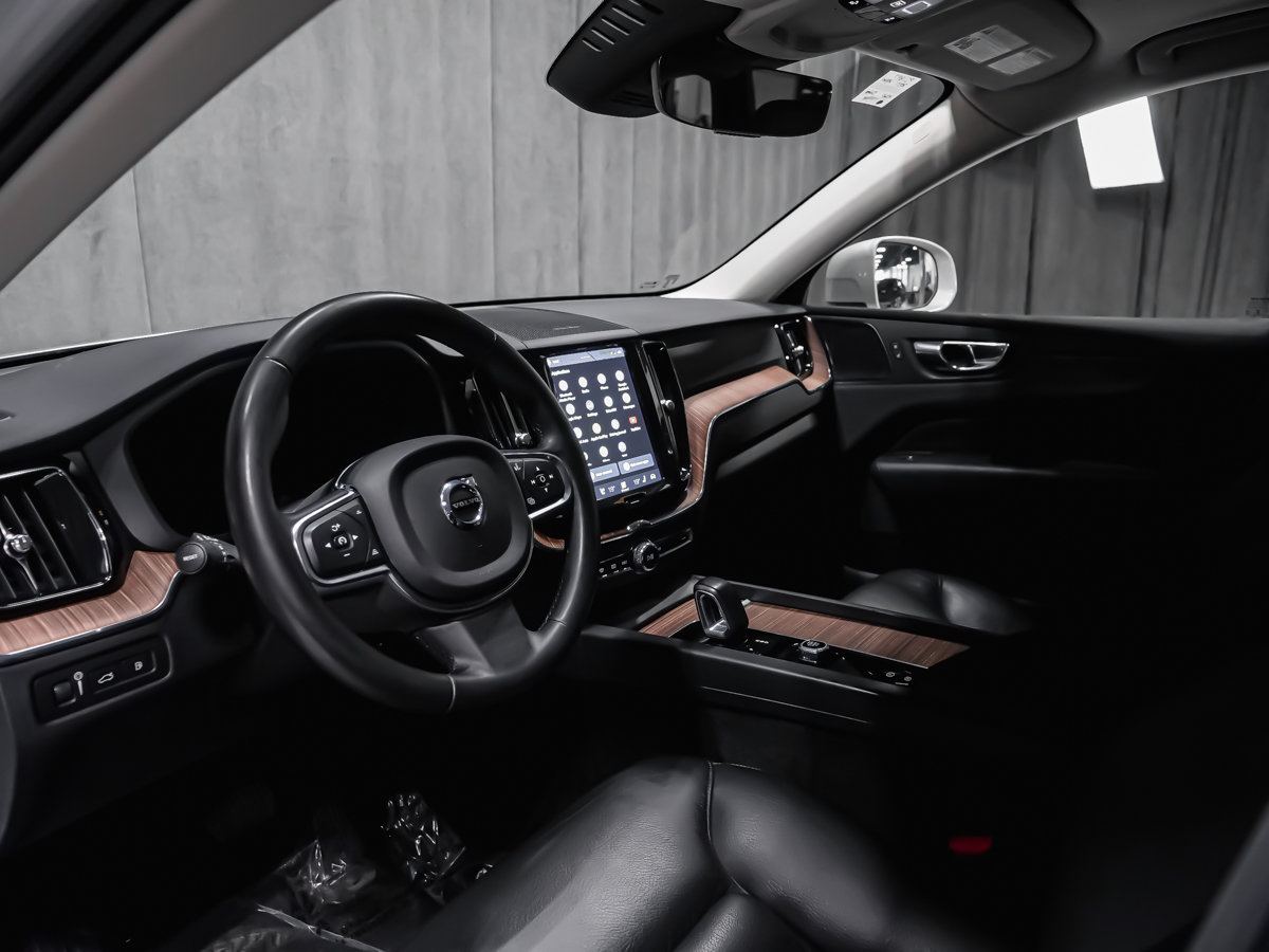 2022 Volvo XC60 Recharge Inscription Expression-6