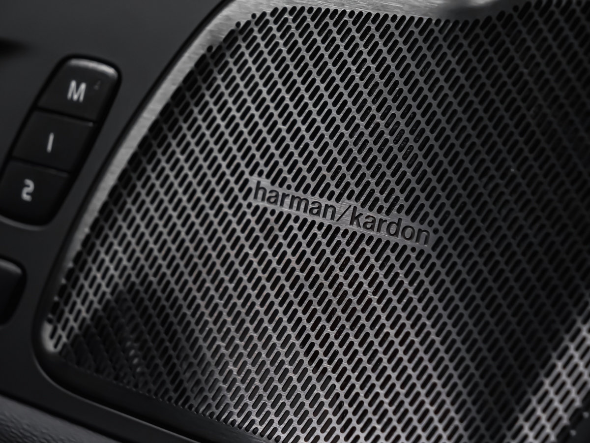 2022 Volvo XC60 Recharge Inscription Expression-10
