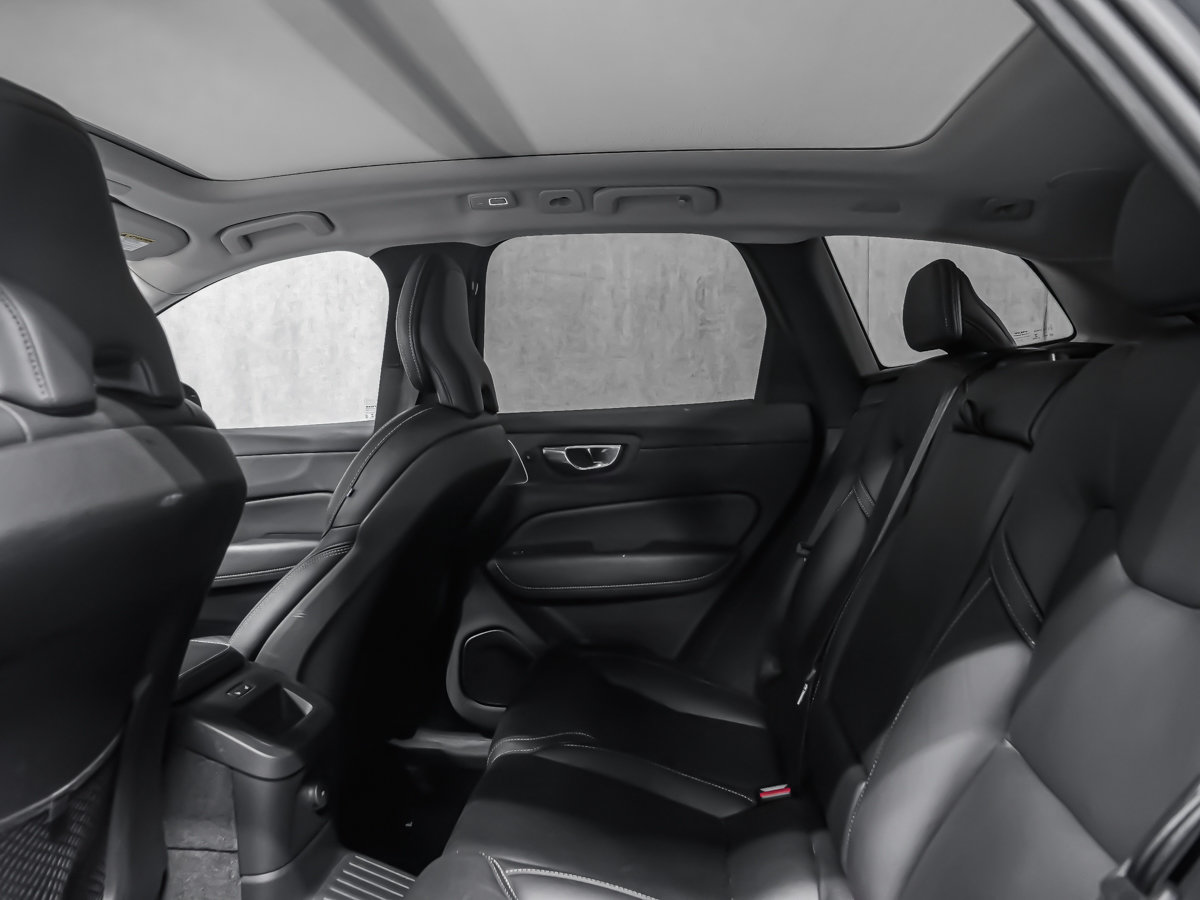 Volvo XC60 Recharge T8 LONGUE AUTONOMIE ULTIMATE DARK BOWERS WILKINS SYST. REMORQUE 2023-7