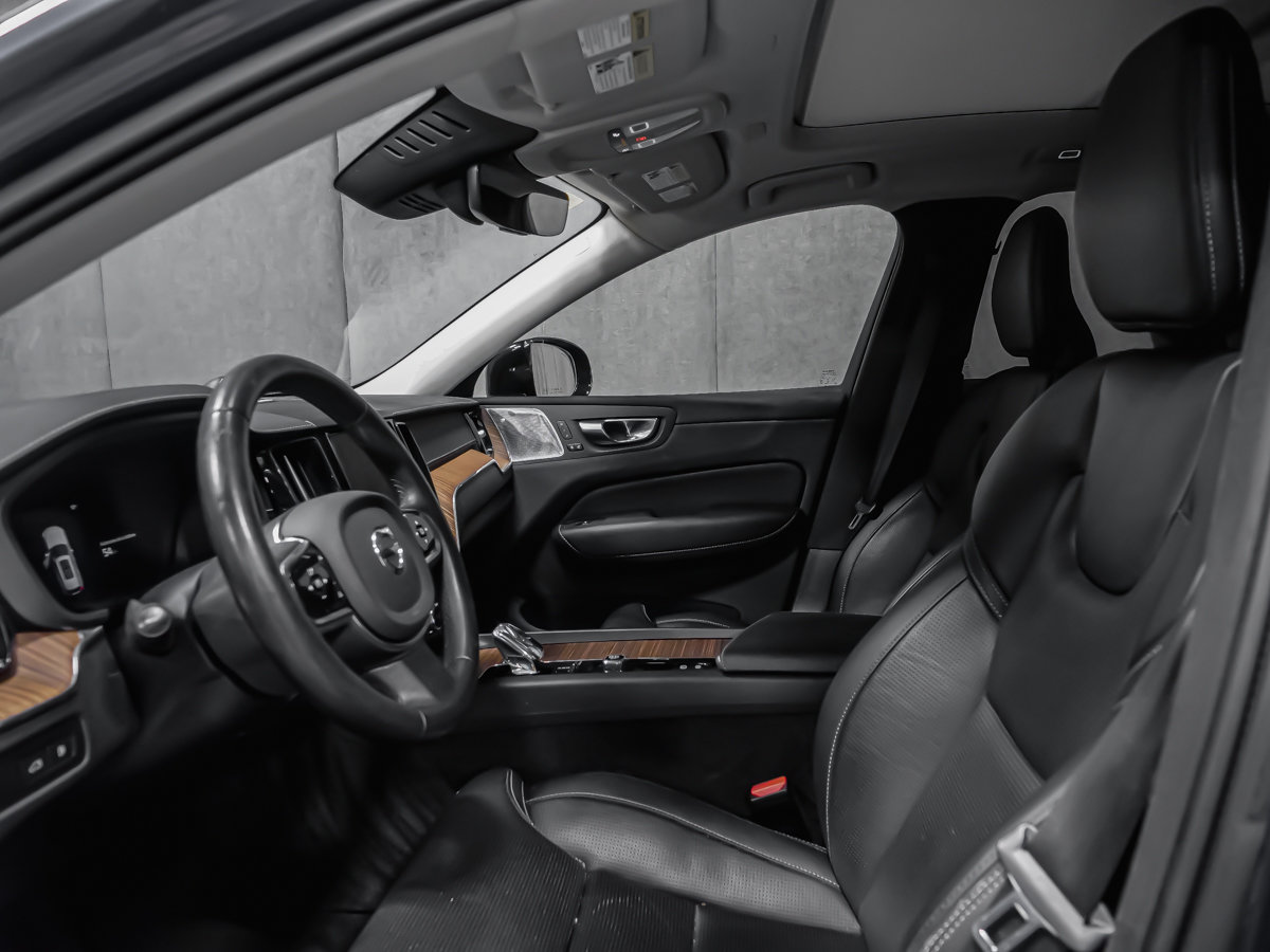 Volvo XC60 Recharge T8 LONGUE AUTONOMIE ULTIMATE DARK BOWERS WILKINS SYST. REMORQUE 2023-6