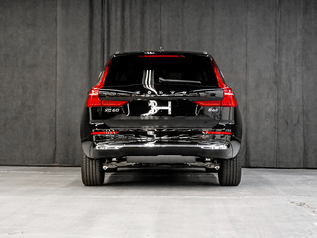 2022 Volvo XC60 B6 INSCRIPTION CLIMATE BOWERS & WILKINS-3
