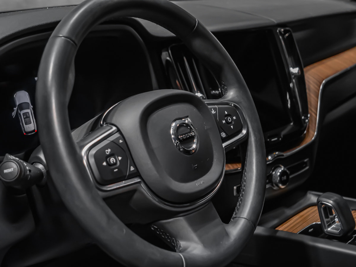 2022 Volvo XC60 B6 MOMENTUM CLIMATE PREMIUM MAGS 20PO-7
