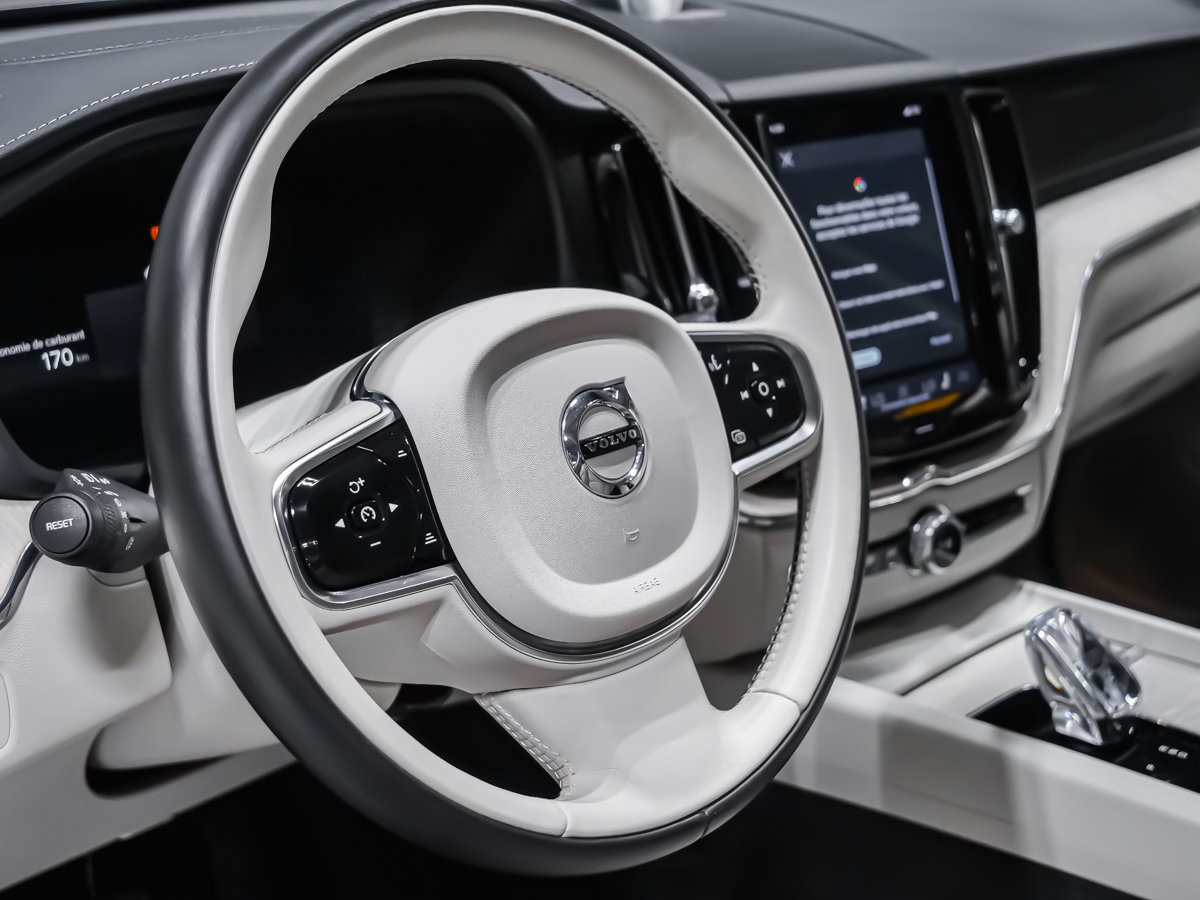 2022 Volvo XC60 B6 INSCRIPTION CLIMATE BOWERS & WILKINS-7
