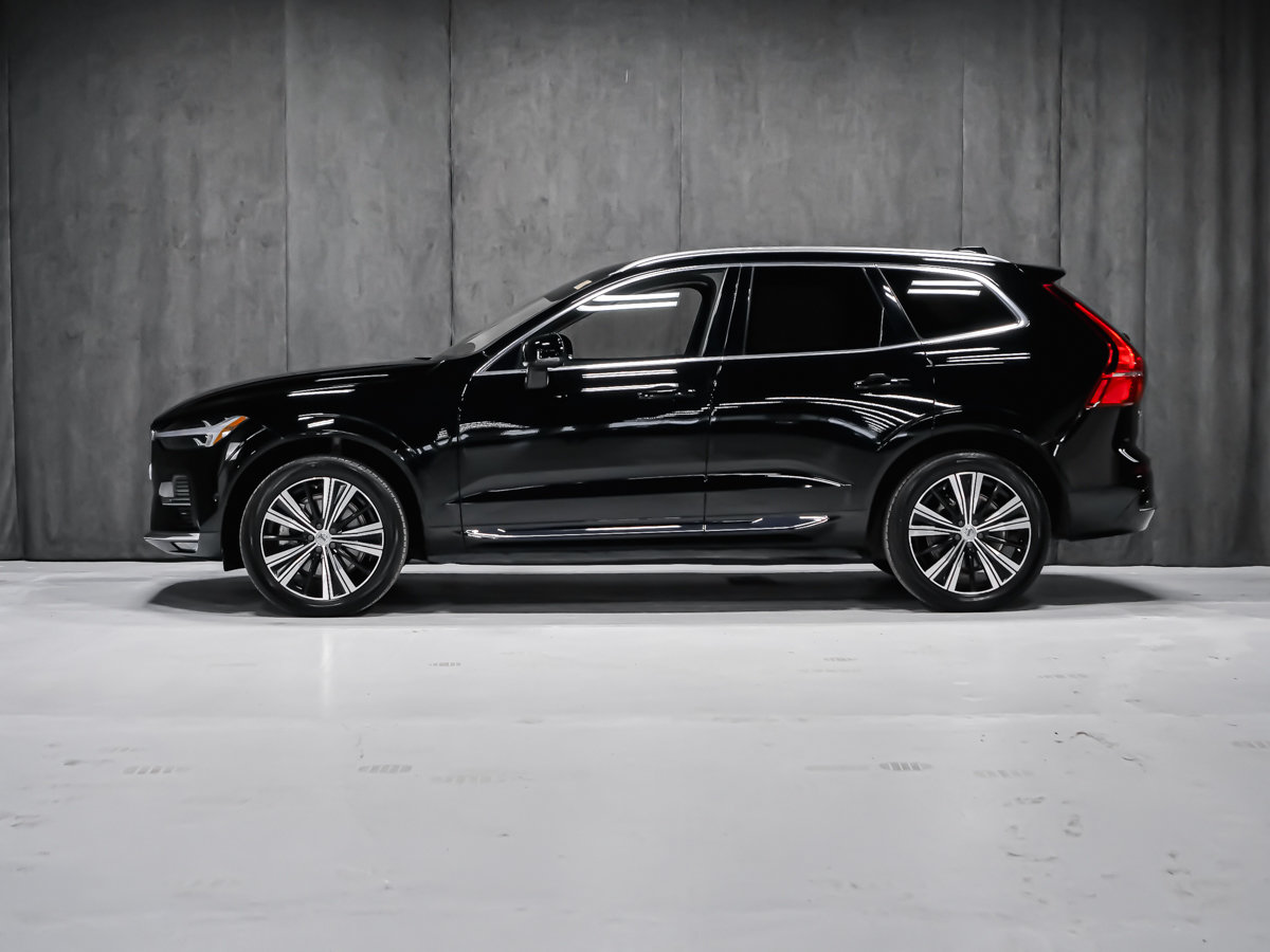 Volvo XC60 ULTIMATE BRIGHT THEME 2023-2