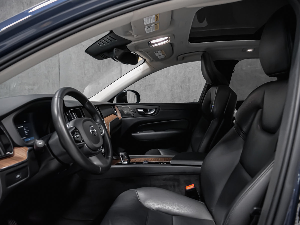 2023 Volvo XC60 B6 PLUS DARK CLIMATE-12