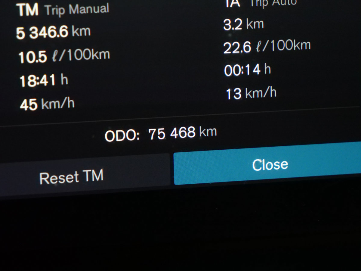 2023 Volvo XC60 Ultimate Dark Theme-11