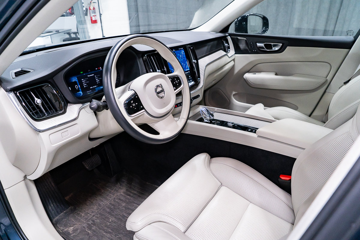 2024 Volvo XC60-1