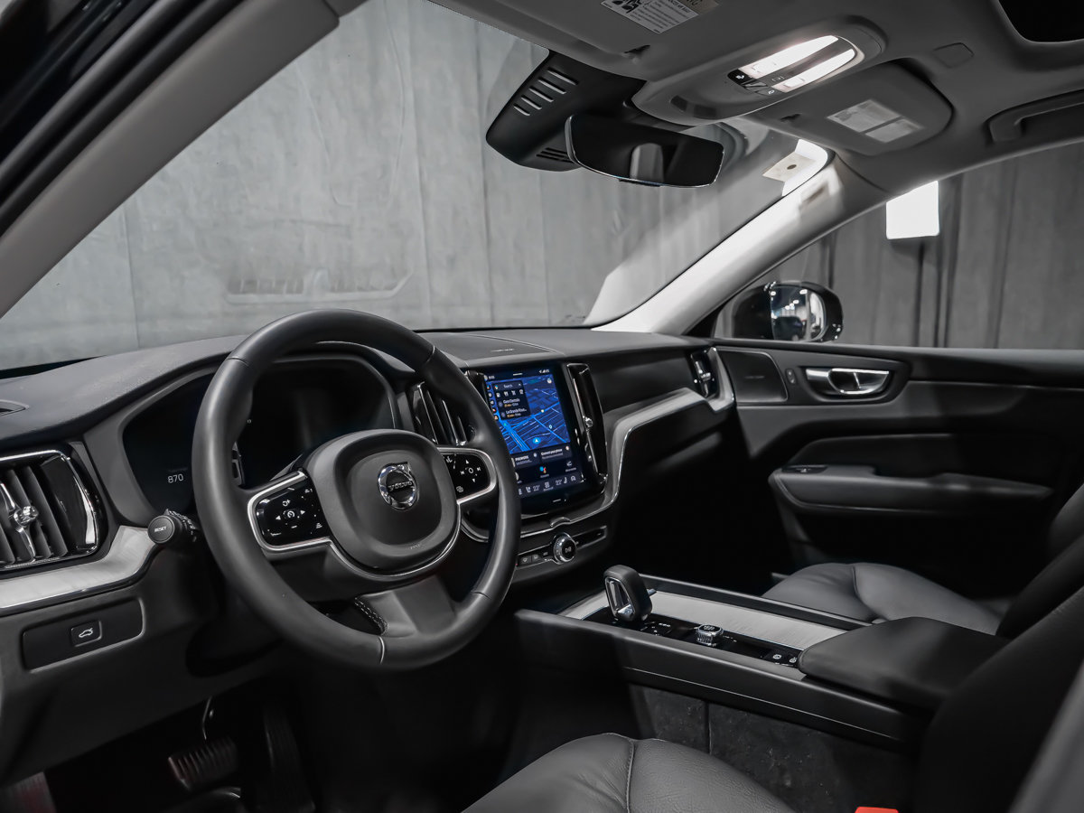 Volvo XC60 B5 PLUS DARK CLIMATE HARMAN KARDON 2025-5