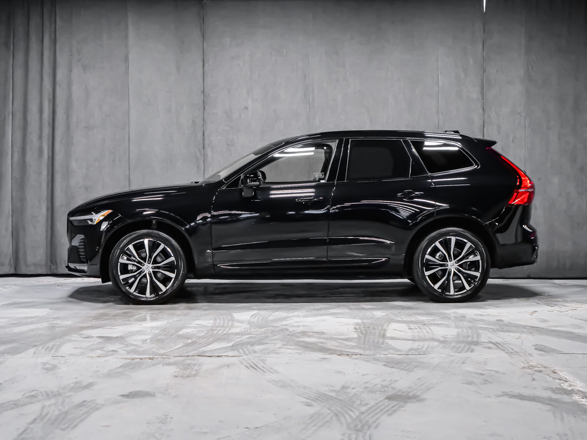 Volvo XC60 B5 PLUS DARK CLIMATE HARMAN KARDON 2025-3