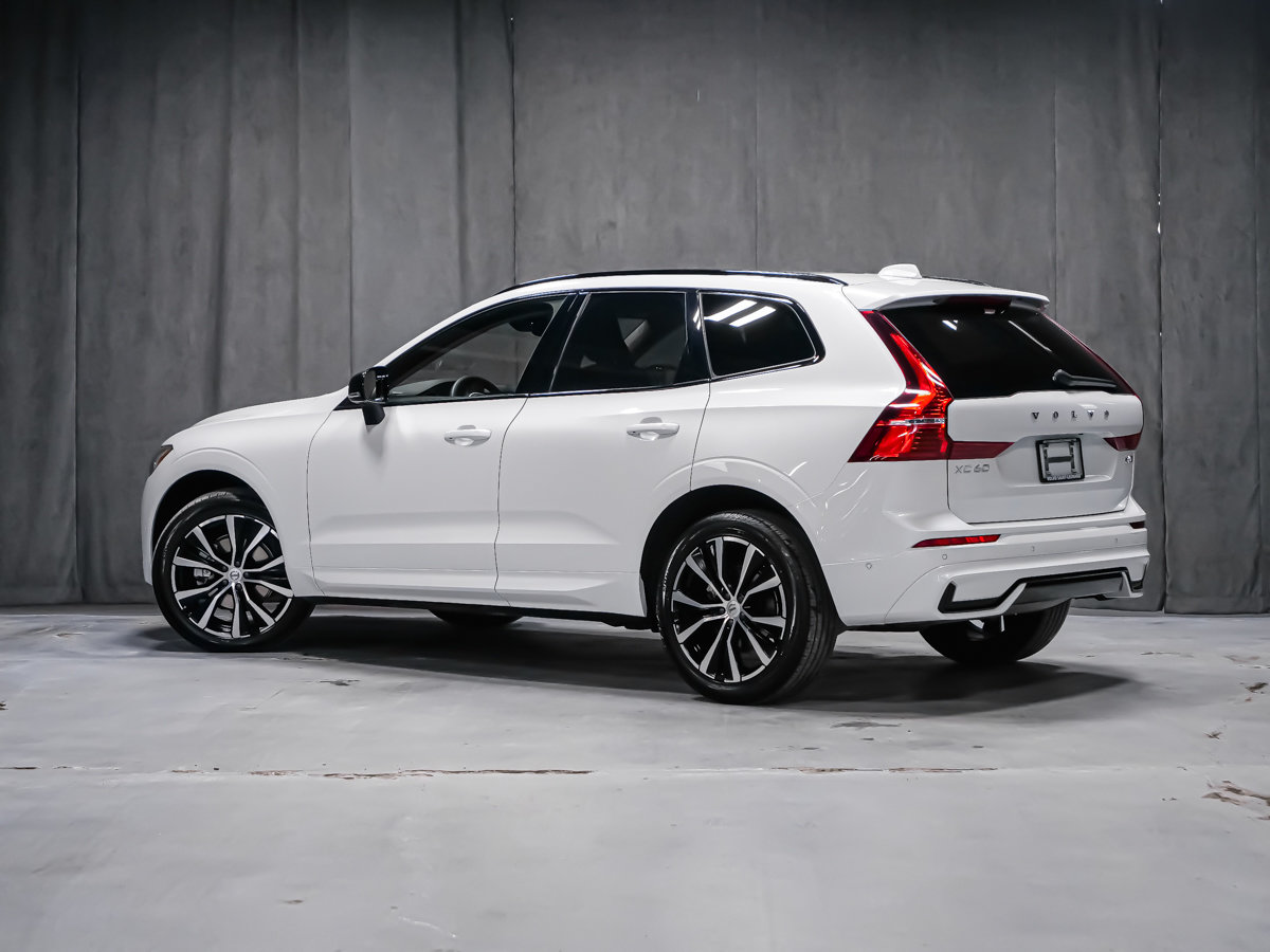 2025 Volvo XC60 B5 PLUS DARK CLIMATE-2