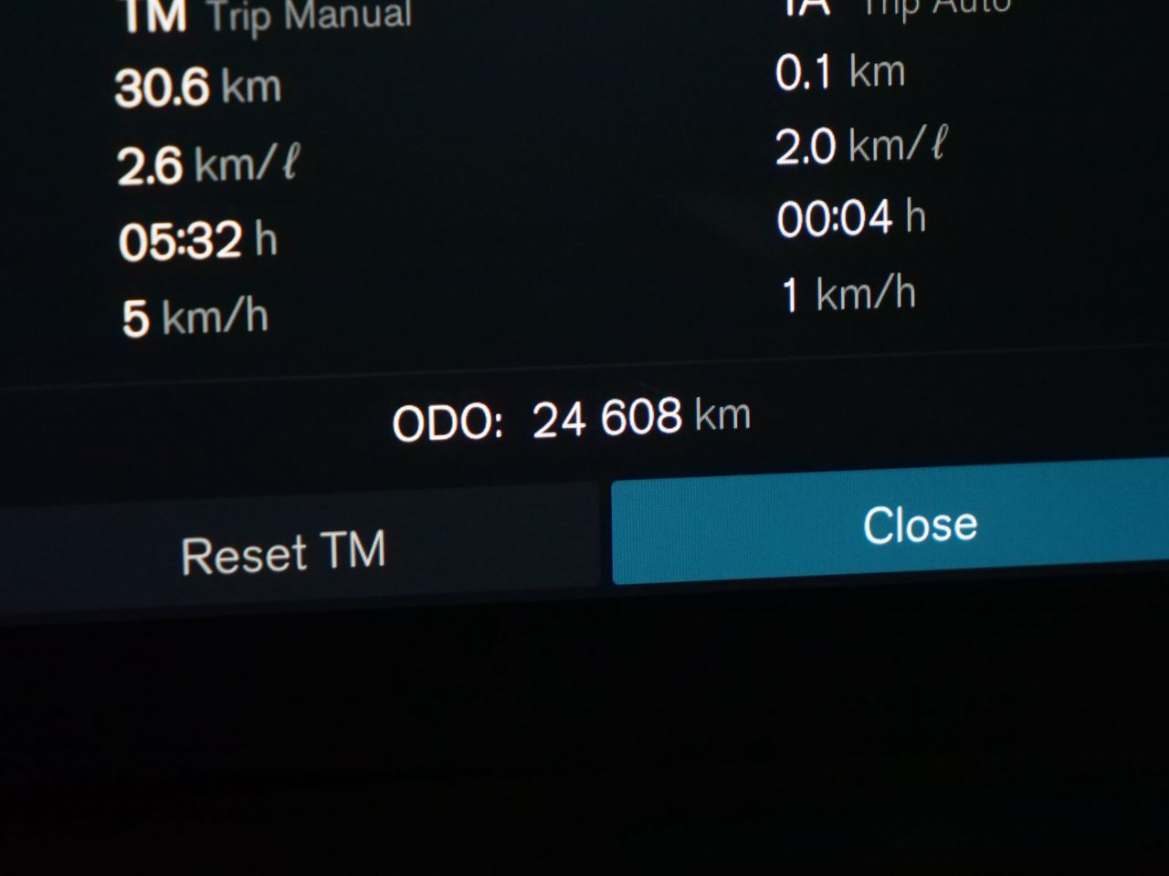 2025 Volvo XC60 B5 PLUS DARK CLIMATE-10