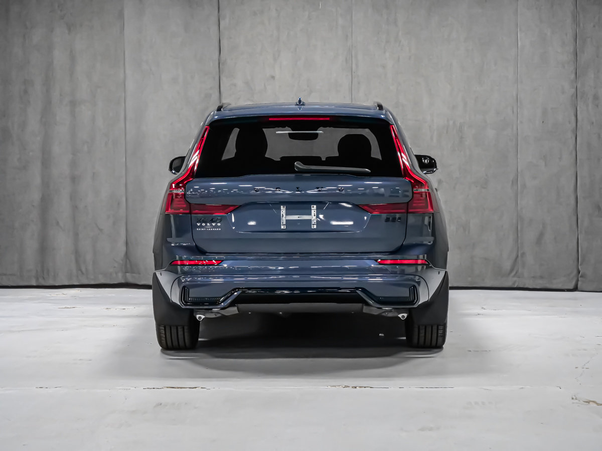 2026 Volvo XC60 Ultra Black Edition-5